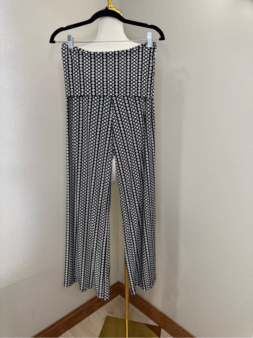 Kokoon Geometric Wide Leg Palazzo Pants Black White Pull On Size Medium